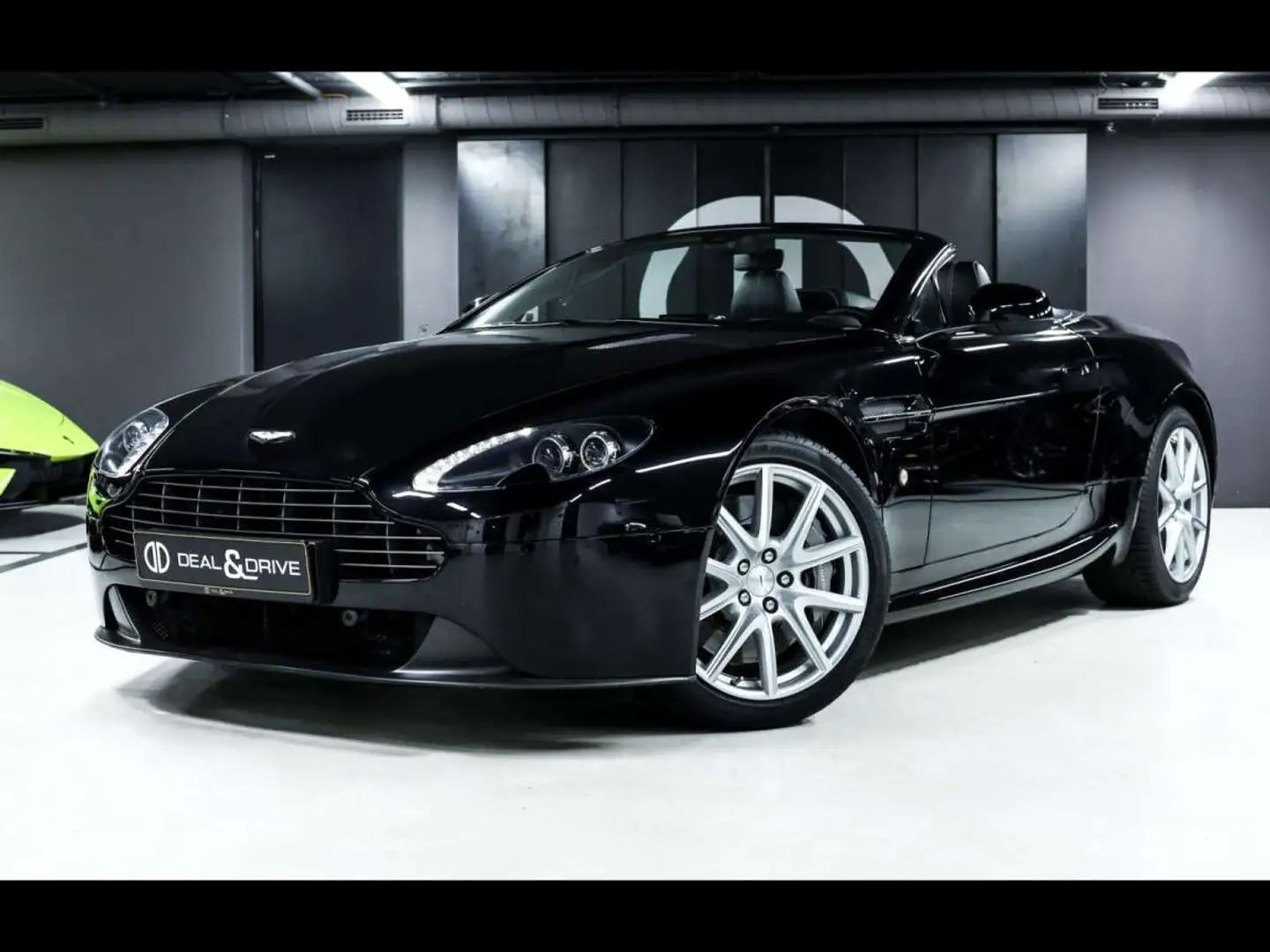 Aston Martin Vantage ROADSTER 4.7 436MANUALNAVIPDC Noir - 1