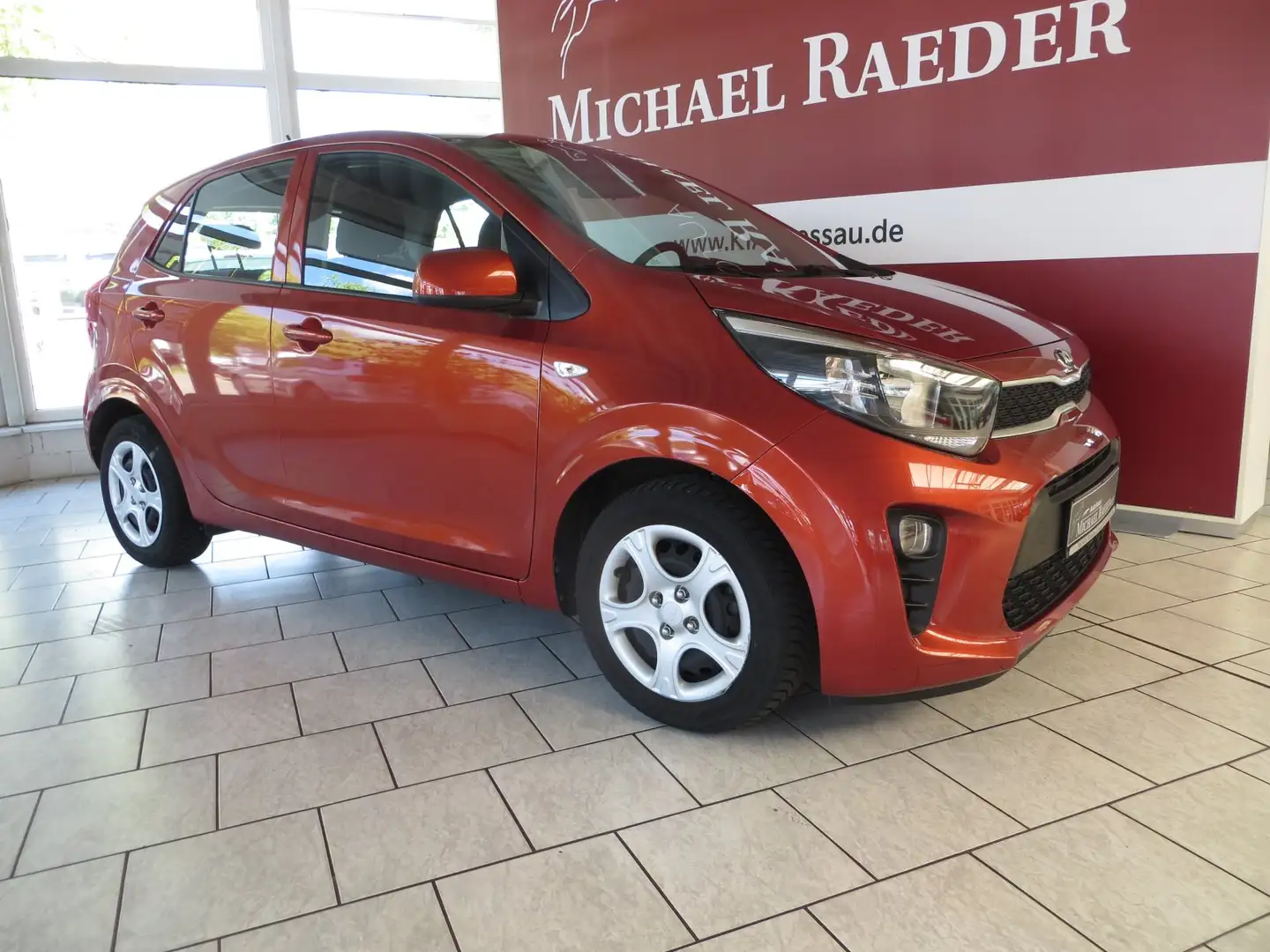 Kia Picanto Edition 7 Orange - 2