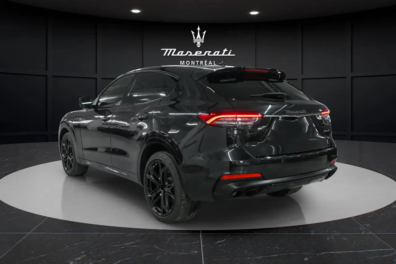 Maserati Levante снимка Maserati Levante