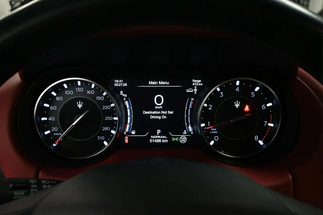Maserati Levante снимка Maserati Levante