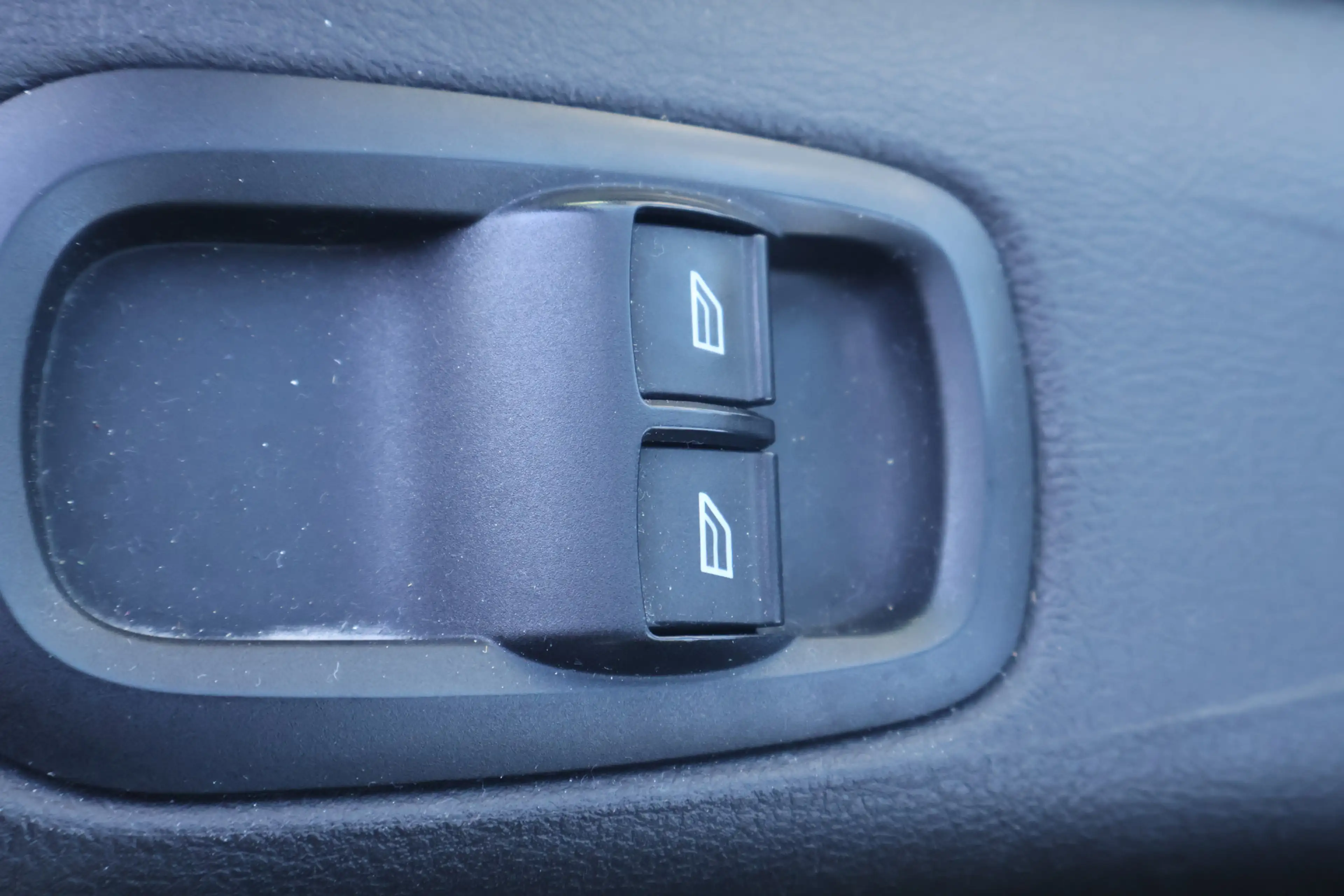 Ford Transit Custom 2.0 TDCI L1 H1 Airco Imperiaal — photo 19