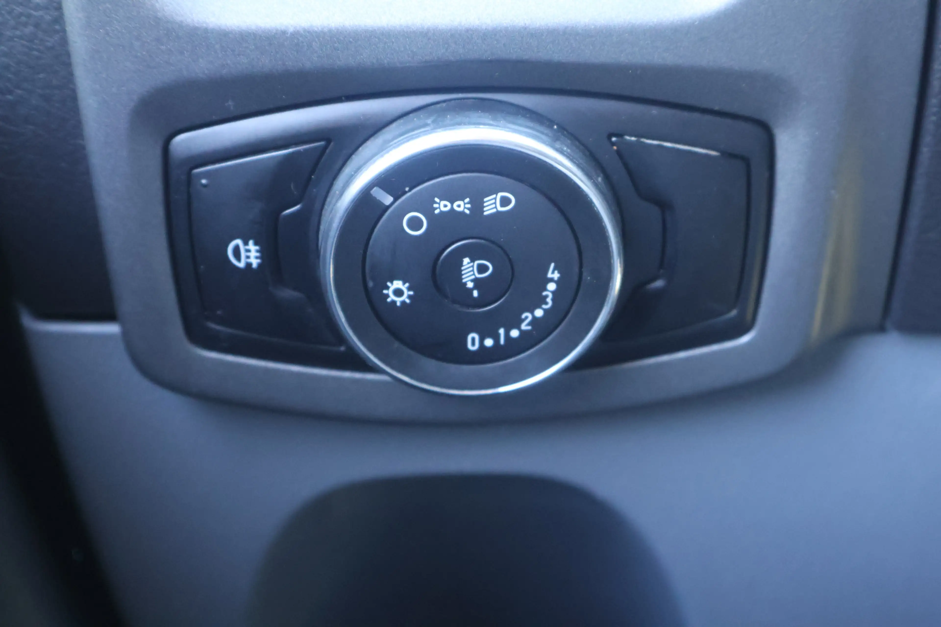 Ford Transit Custom 2.0 TDCI L1 H1 Airco Imperiaal — photo 20