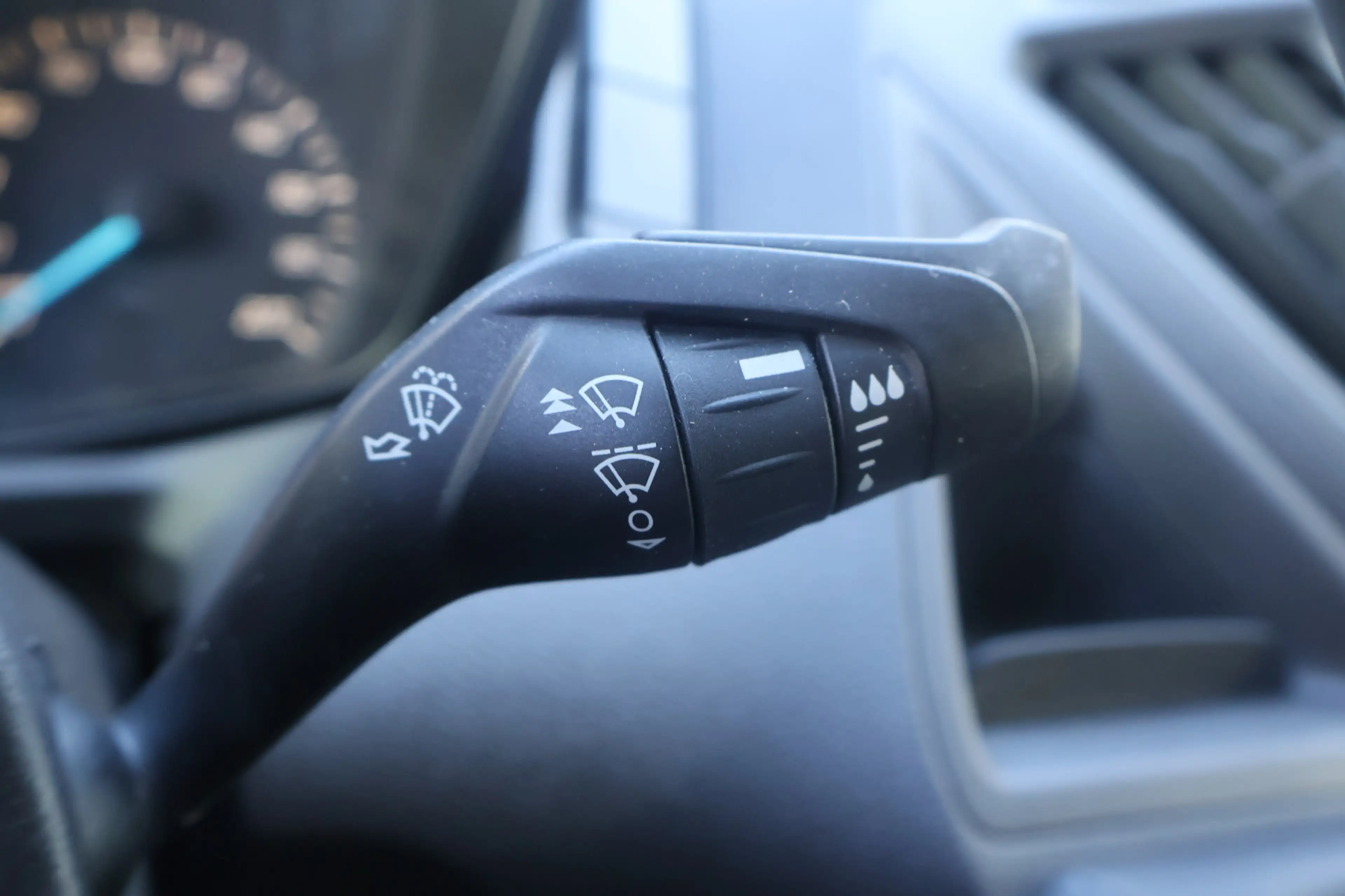 Ford Transit Custom 2.0 TDCI L1 H1 Airco Imperiaal — photo 26