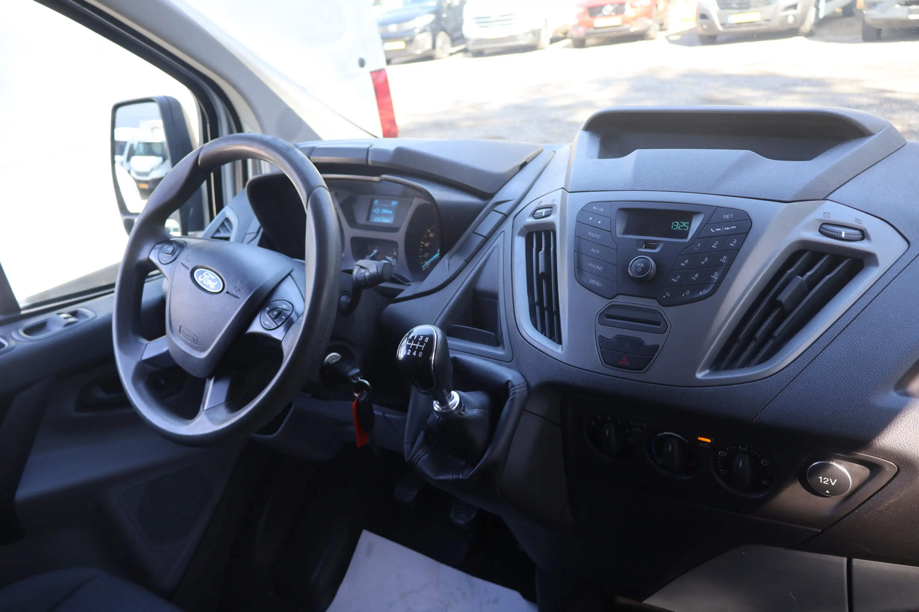 Ford Transit Custom 2.0 TDCI L1 H1 Airco Imperiaal — photo 31