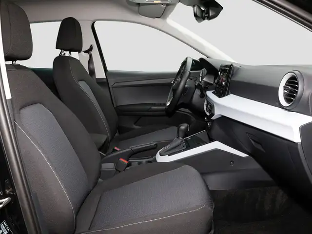 SEAT Arona view 8