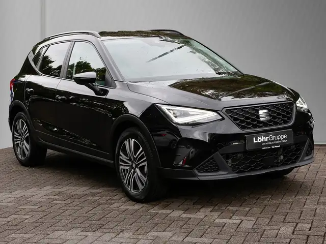 SEAT Arona view 4