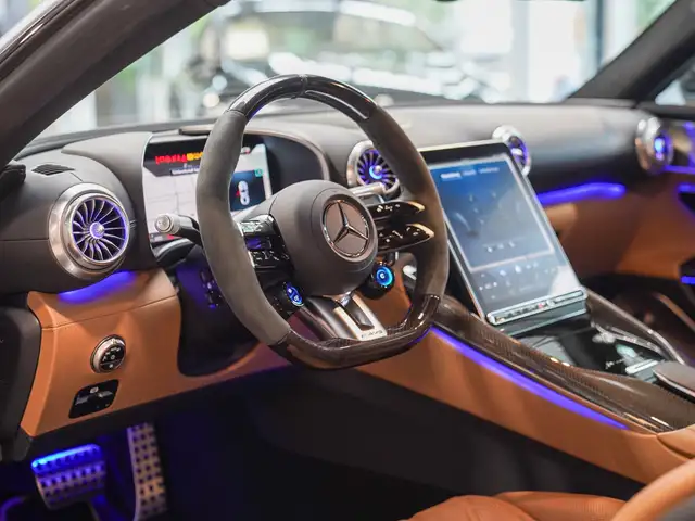 Mercedes-Benz Amg GT view 17