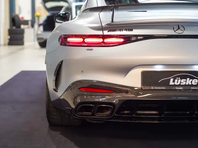 Mercedes-Benz Amg GT view 5