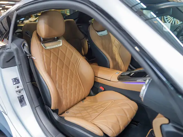 Mercedes-Benz Amg GT view 10