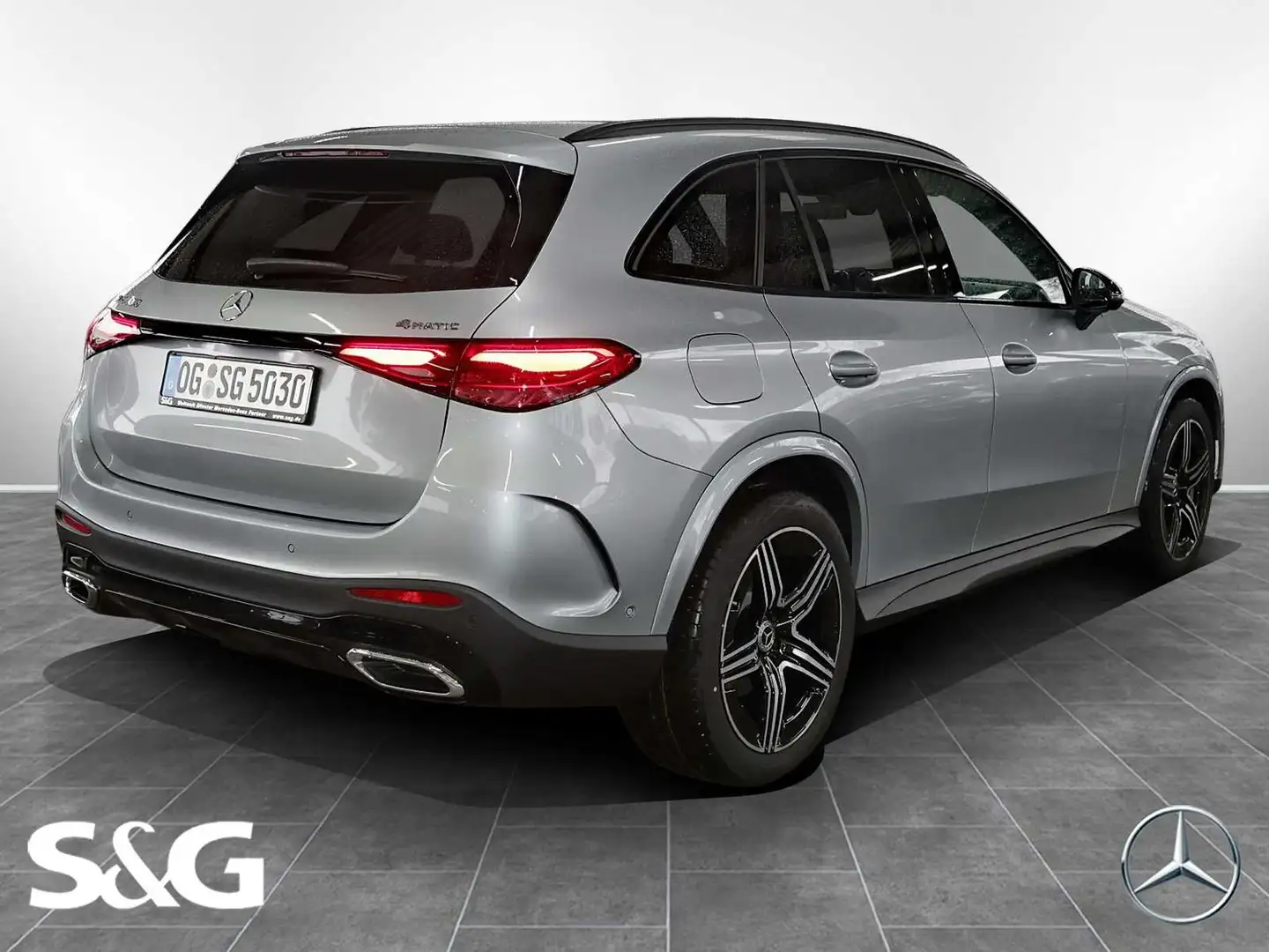Mercedes-Benz GLC 300 4M DIG-LED+360°+Pano+AHK+Night+Distronic Argento - 2