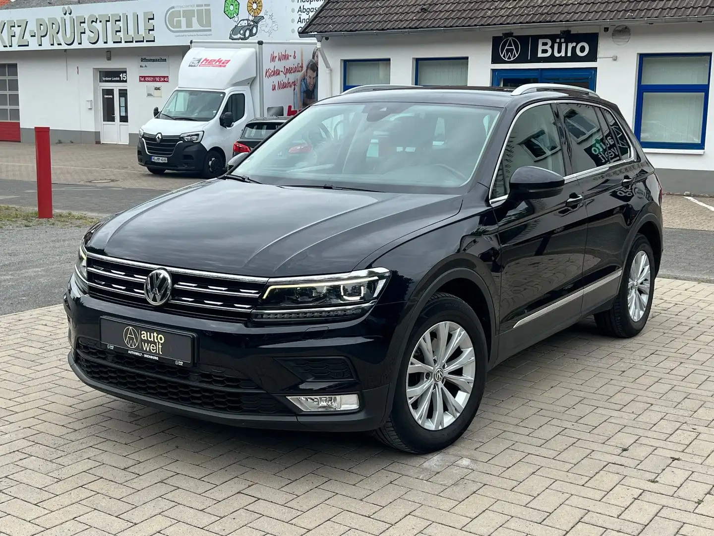 Volkswagen Tiguan 2.0 TDI | DSG | AHK | LED |Navi |TÜV neu Schwarz - 1