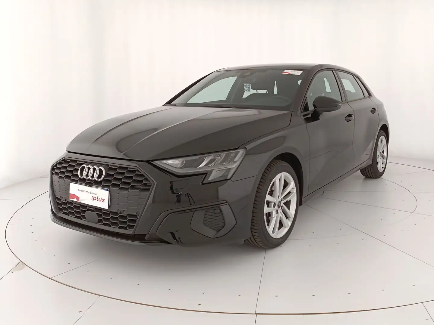 Audi A3 sportback 30 2.0 tdi business Чорний - 1