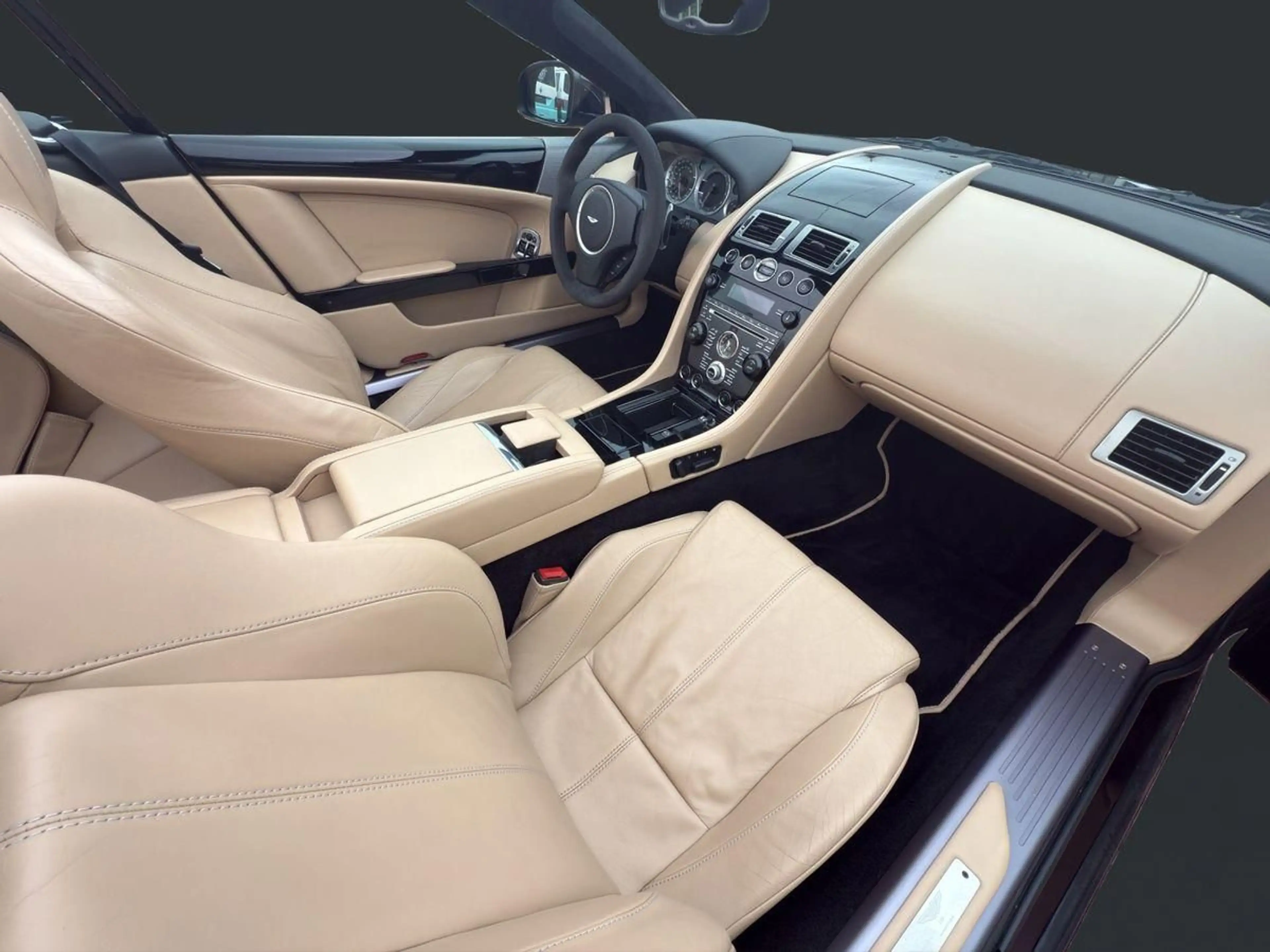 Aston Martin DB9 Cabriolet 6.0 V12*Navi*Xenon*Sportsitze*PDC* — photo 12