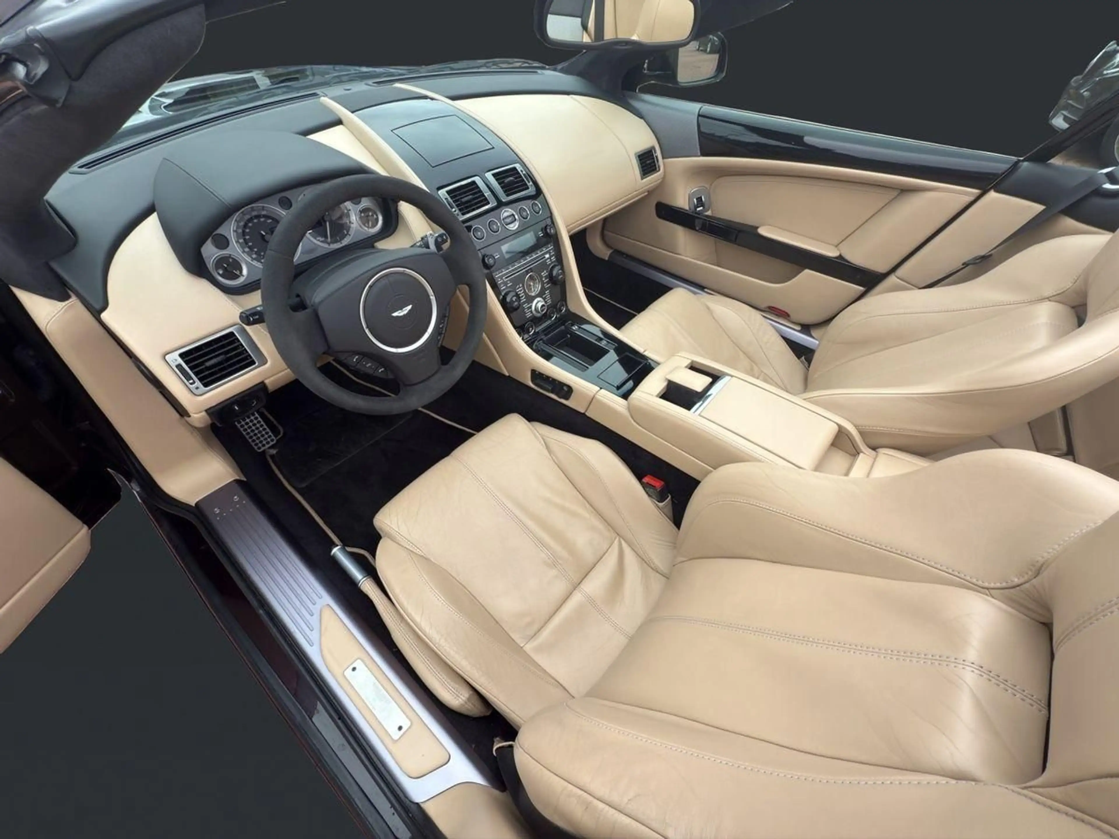 Aston Martin DB9 Cabriolet 6.0 V12*Navi*Xenon*Sportsitze*PDC* — photo 10