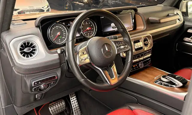 Mercedes-Benz G-Class view 13