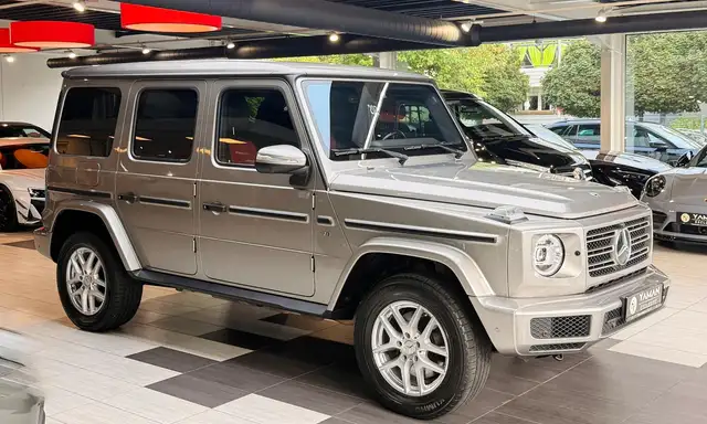 Mercedes-Benz G-Class view 4