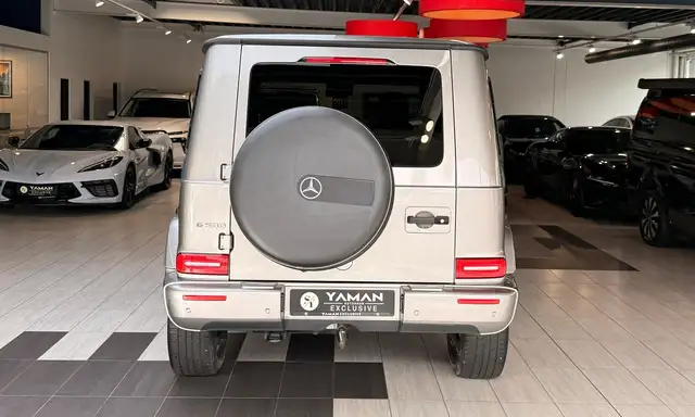 Mercedes-Benz G-Class view 8