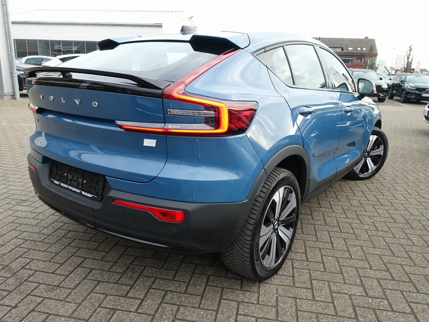 Volvo C40 Recharge Plus Twin Motor /Kamera/Pano Blau - 2