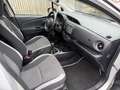 Toyota Yaris 70 VVT-I DESIGN 5P Gris - thumbnail 4