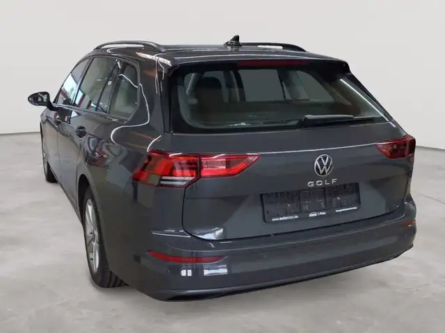 Volkswagen Golf view 2