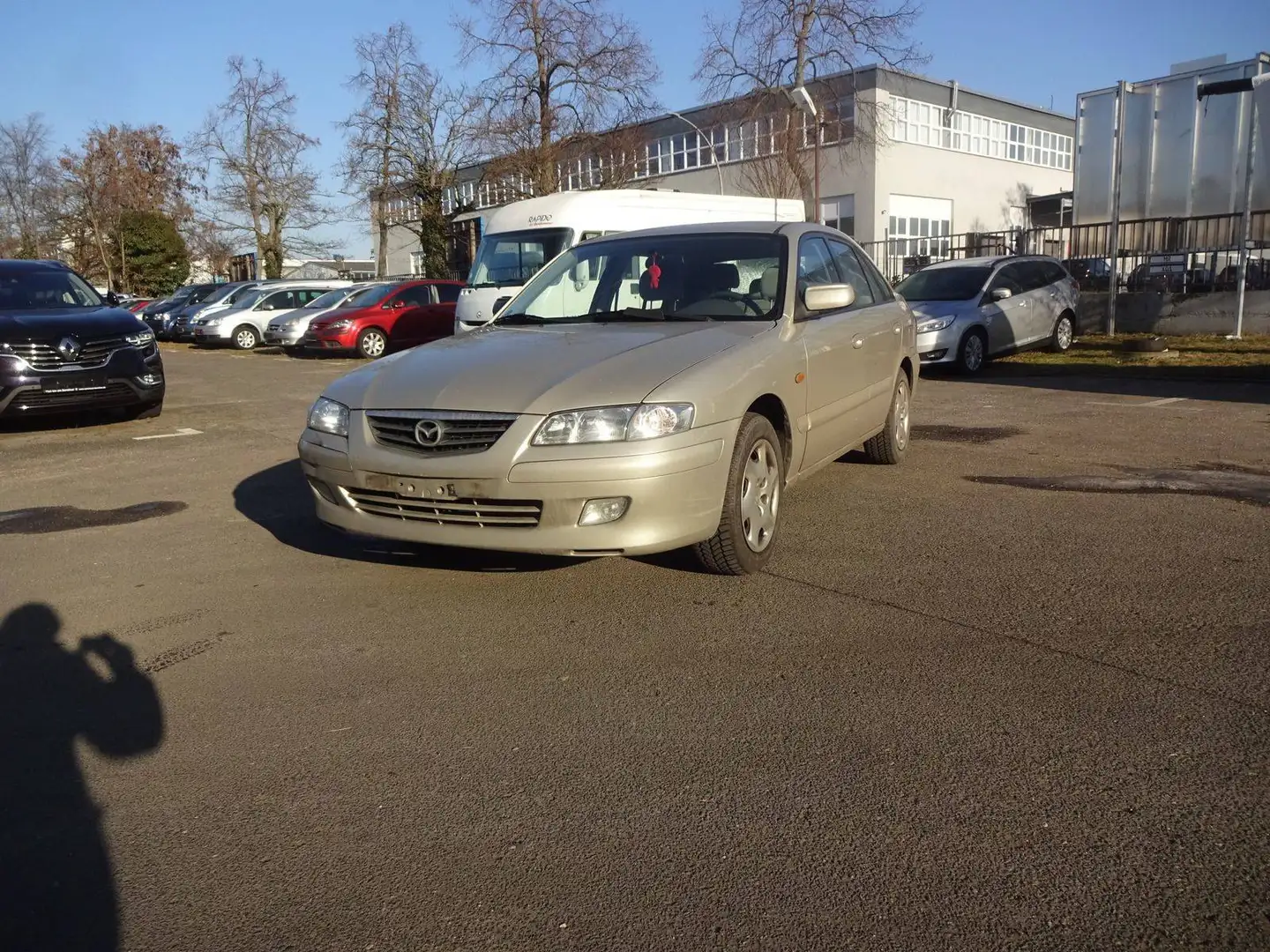 Mazda 626 2.0 Exclusive Grau - 2