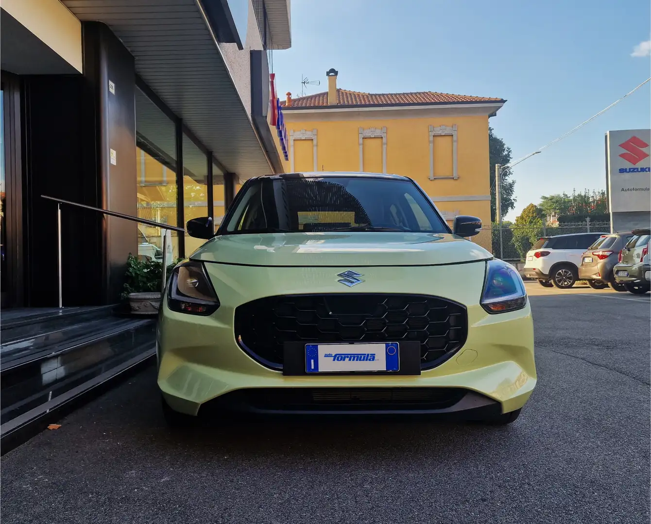 Suzuki Swift Swift 1.2 Hybrid CVT Top - 2
