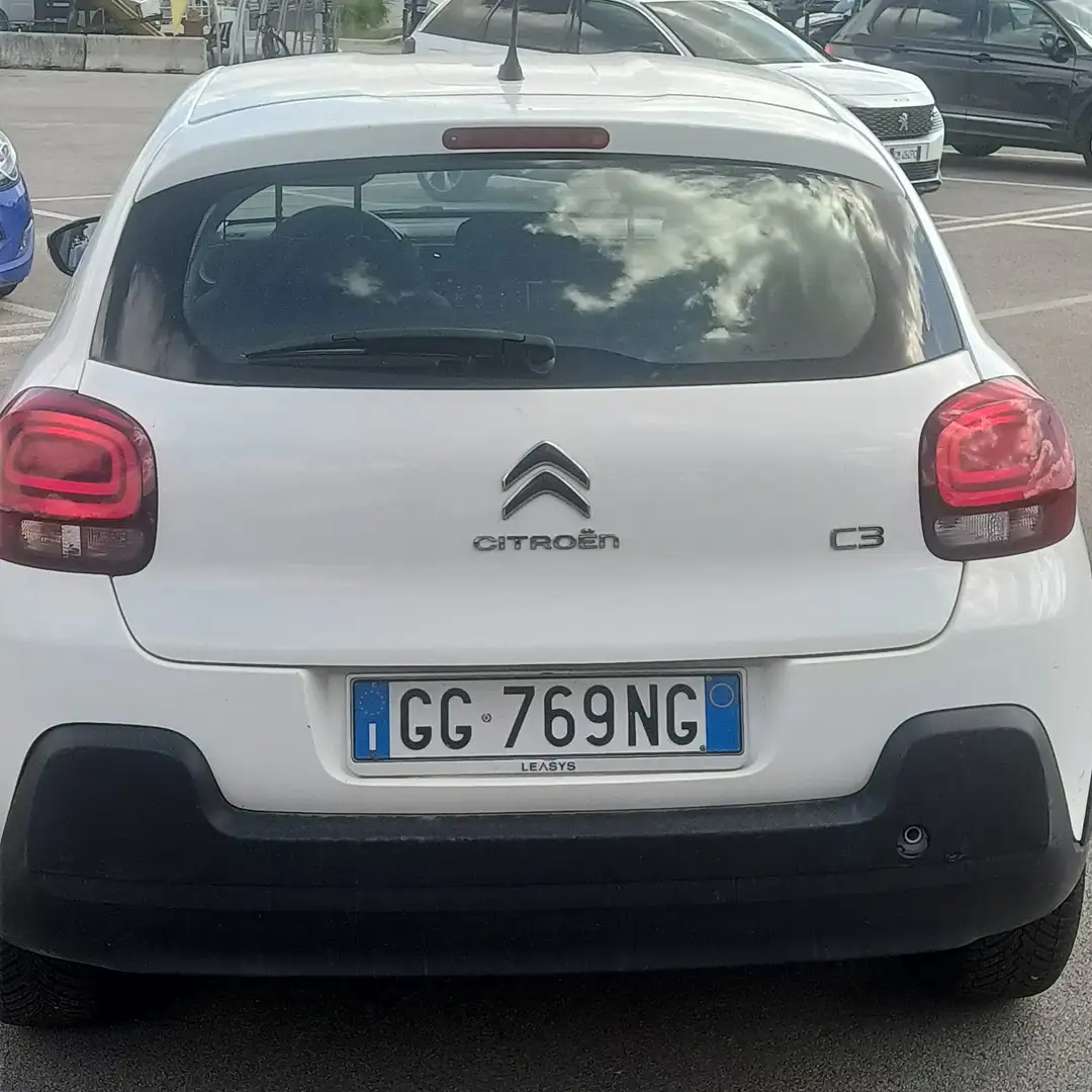 Citroen C3 C3  1.2 puretech Feel s Blanc - 2