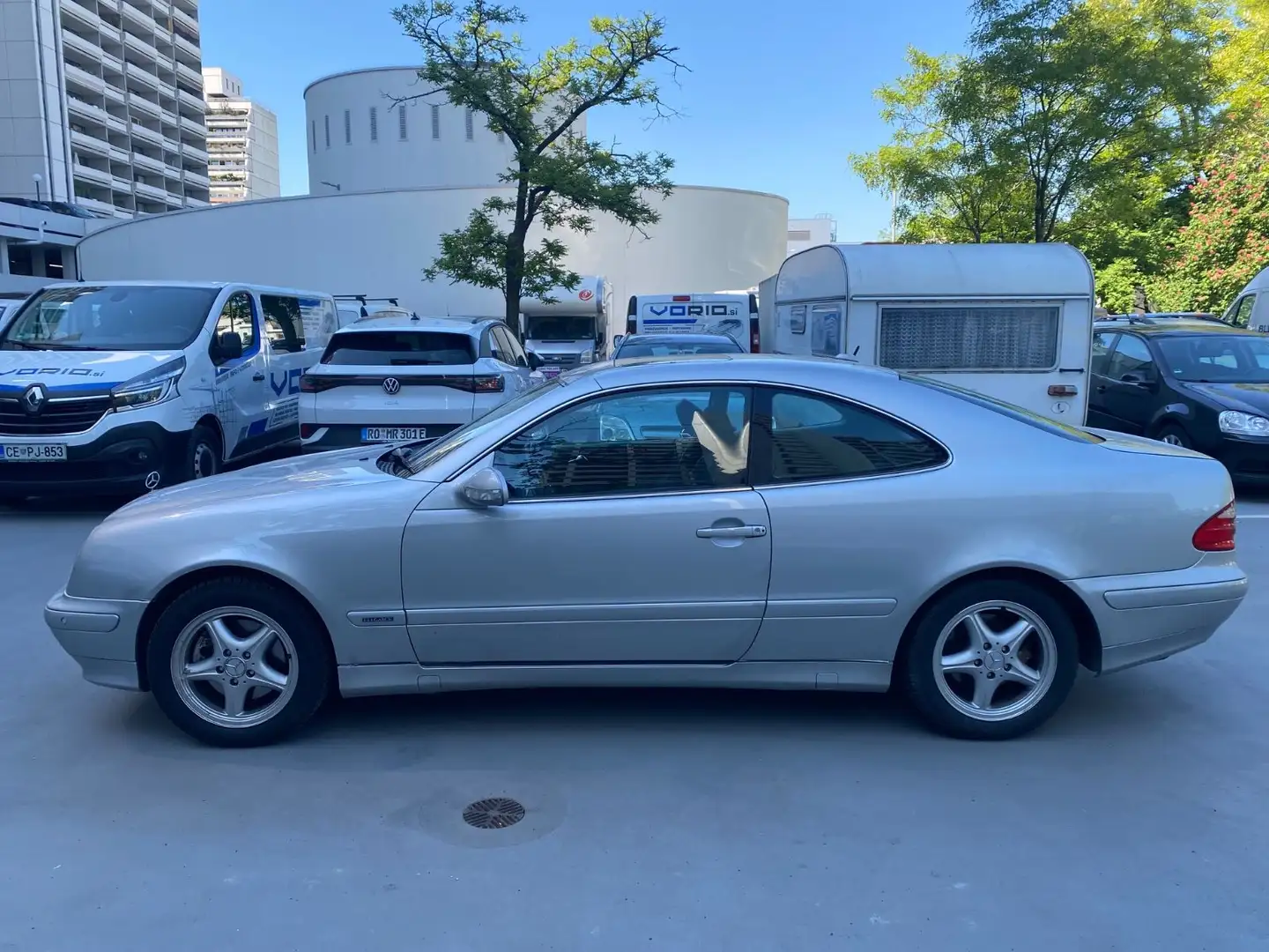 Mercedes-Benz CLK 320 ELEGANCE Vollaustatung Automatik Gris - 1