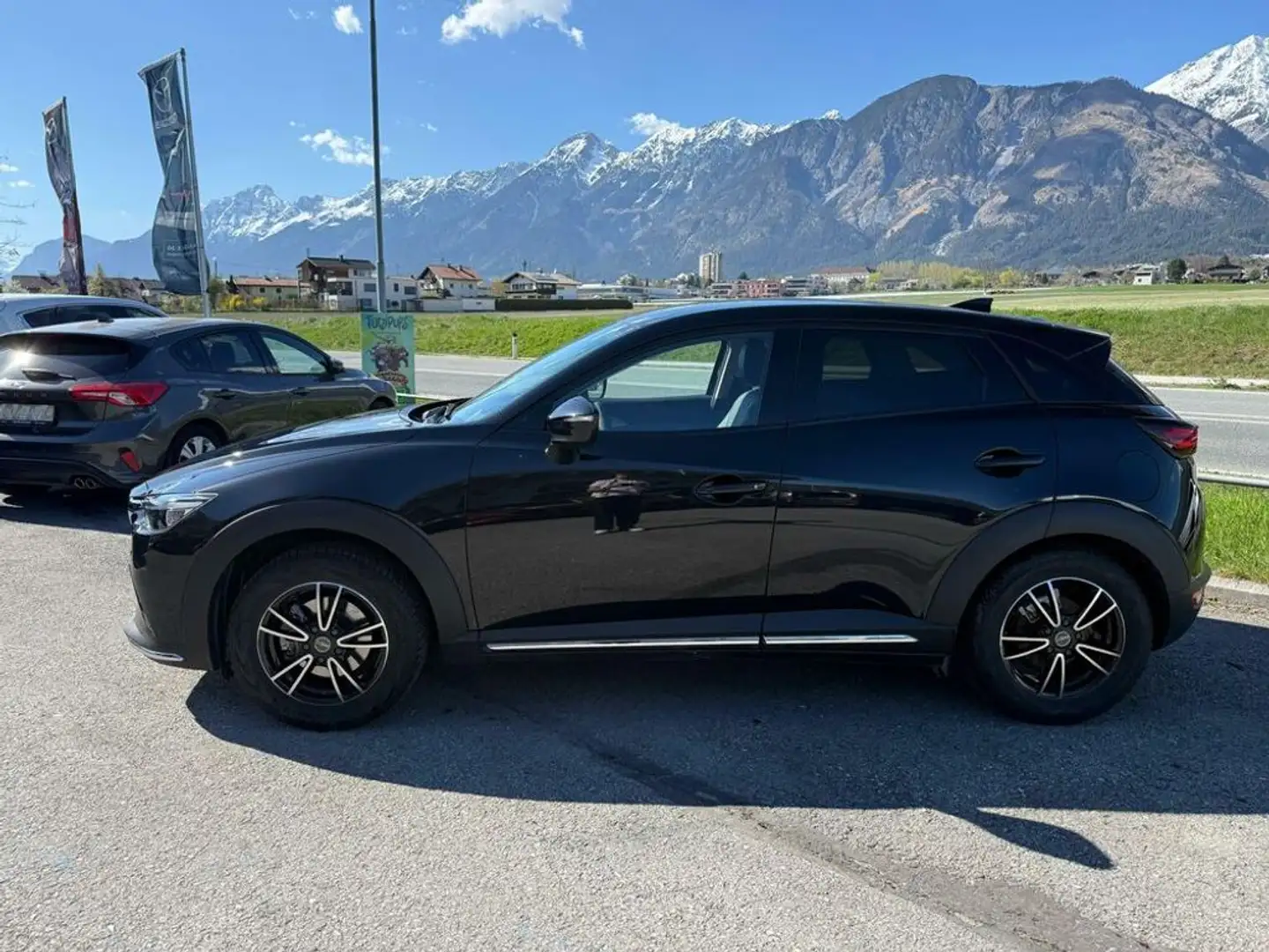 Mazda CX-3 G121 Revolution Schwarz - 2