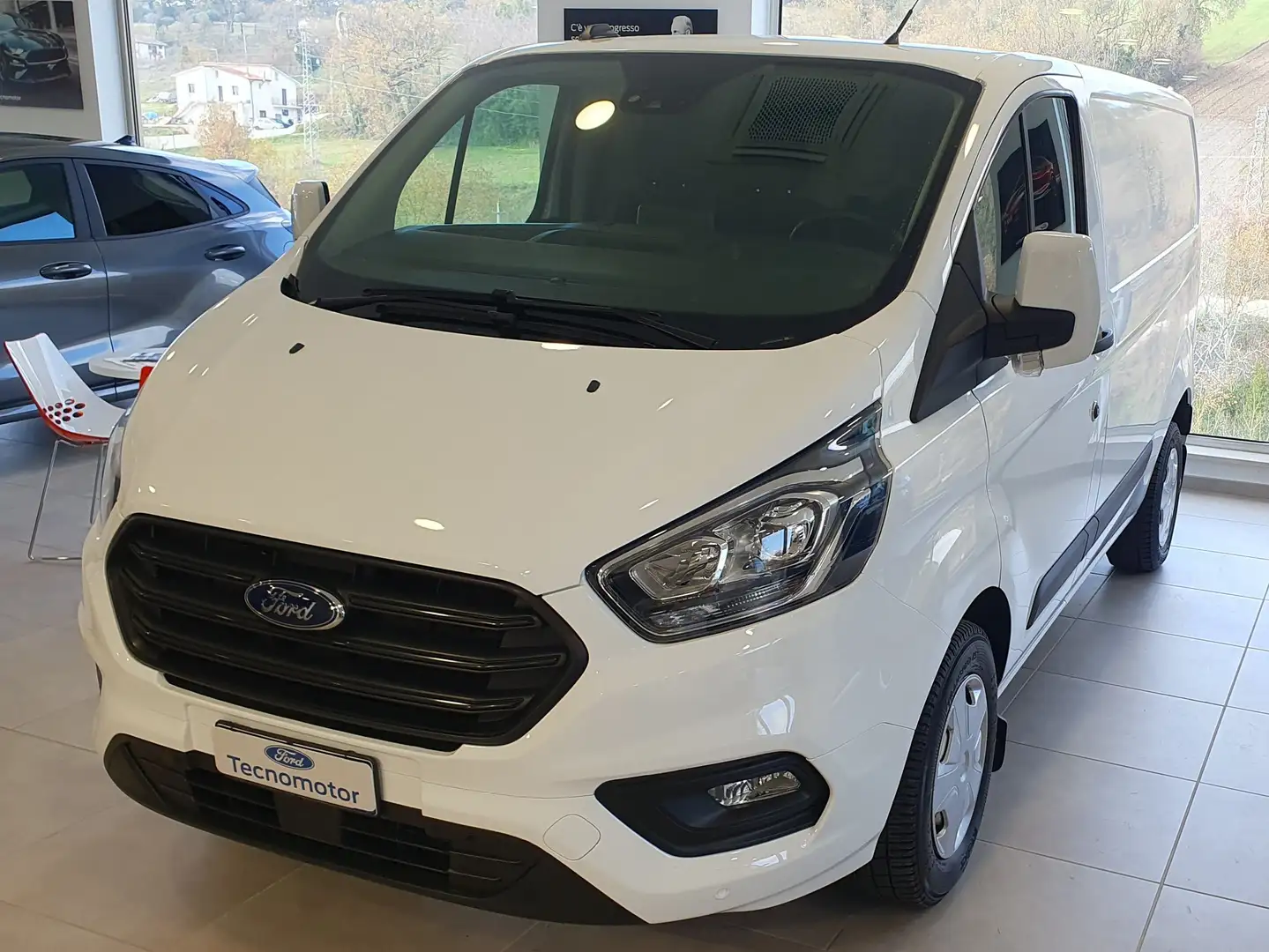 Ford Transit Custom Van 300L1 H1 2.0 EcoBlue 130CV TREND Sync3 Nav Blanc - 2