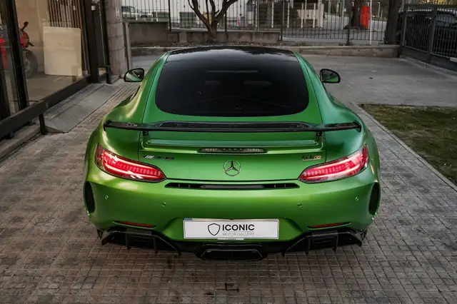Mercedes-Benz Amg GT view 8