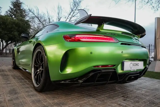 Mercedes-Benz Amg GT view 10