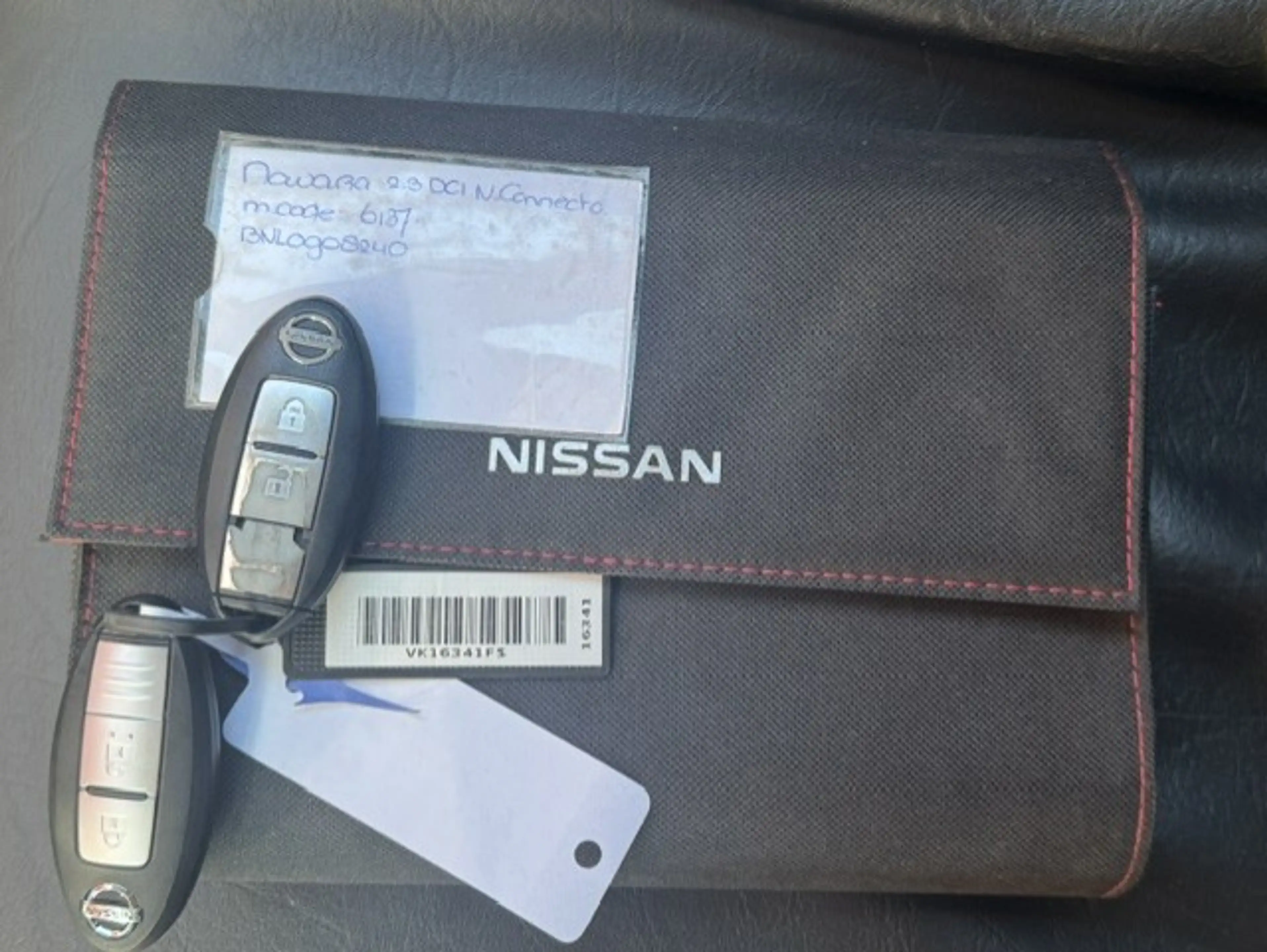 Nissan Navara 2.3 dCi N-Connecta King Cab 4WD - 1e eigenaar — photo 16