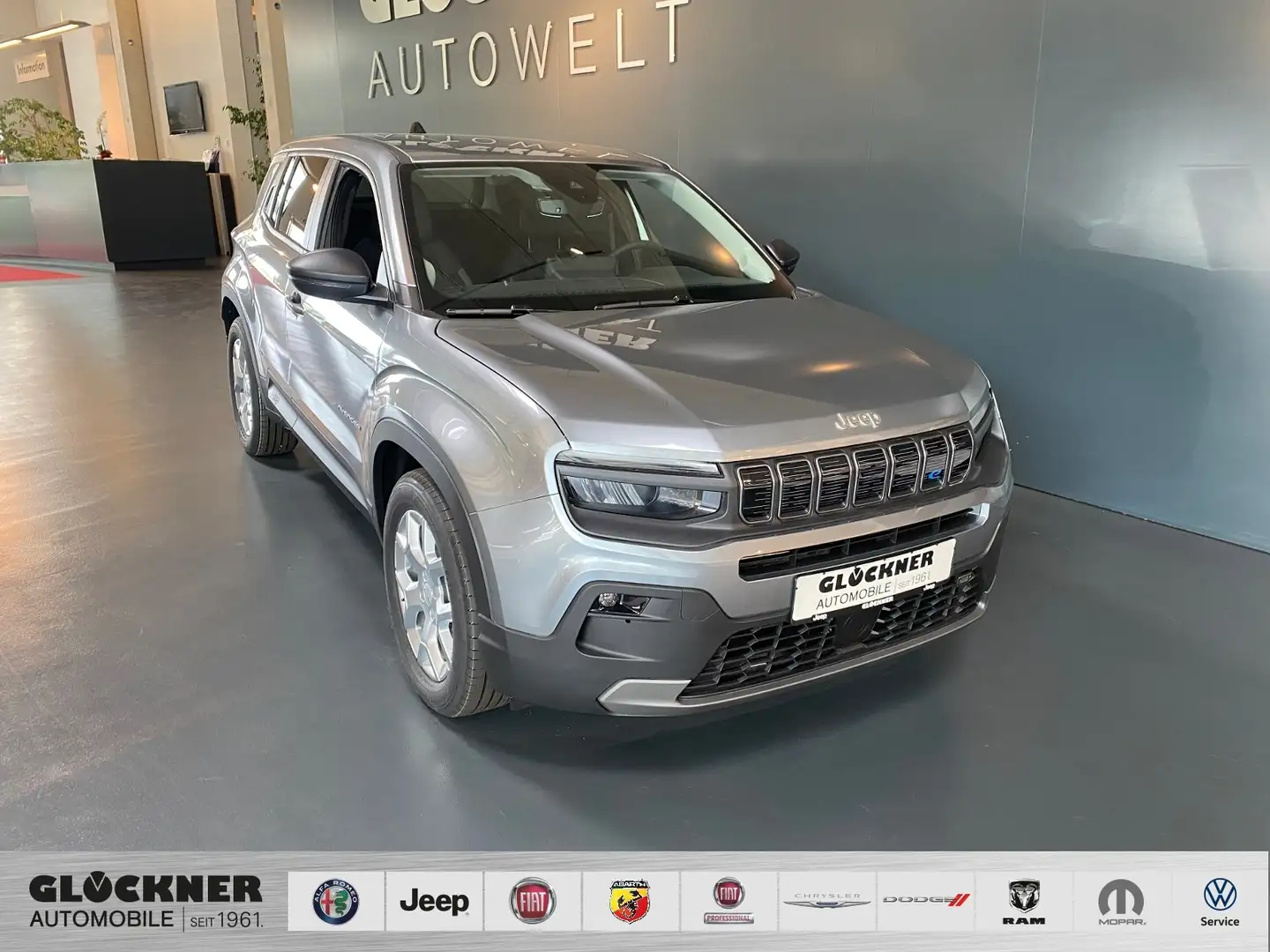 Jeep Avenger Elektro Longitude NAVI TECH-STYLE PAKET Grau - 1
