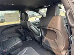 Chrysler Grand Caravan 2027 — фото 15