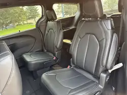 Chrysler Grand Caravan 2027 — фото 18