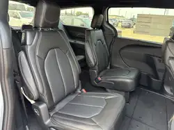Chrysler Grand Caravan 2027 — фото 14