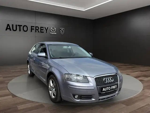 Audi A3 1.6 Attraction AHK