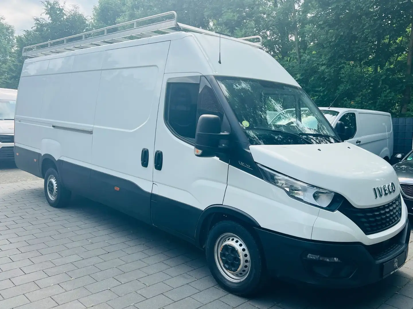 Iveco Daily Kasten HKa 35 S ... V Radstand 4100 Blanco - 1