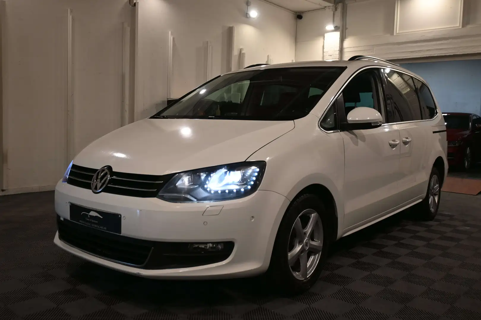 Volkswagen Sharan 1.4 TSI Highline / CAMERA / CARPLAY / TOIT PANO Blanc - 2