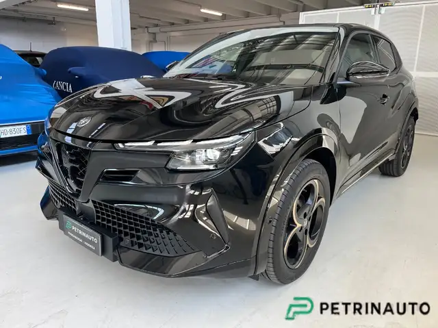 Alfa Romeo Junior 1.2 ibrida Q4 Intensa 145cv edct6 NAZIONALE