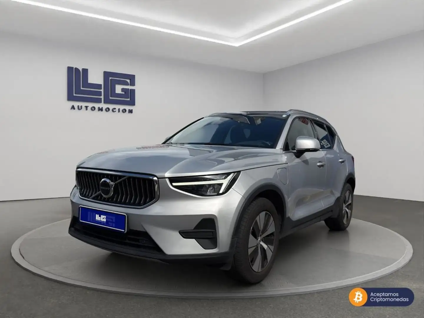 Volvo XC40 1.5 T4 Recharge PHEV Core Auto Gris - 1