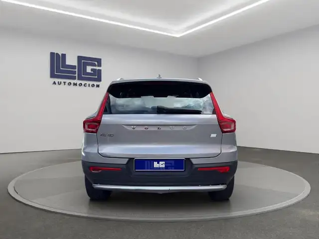 Volvo XC40 view 7