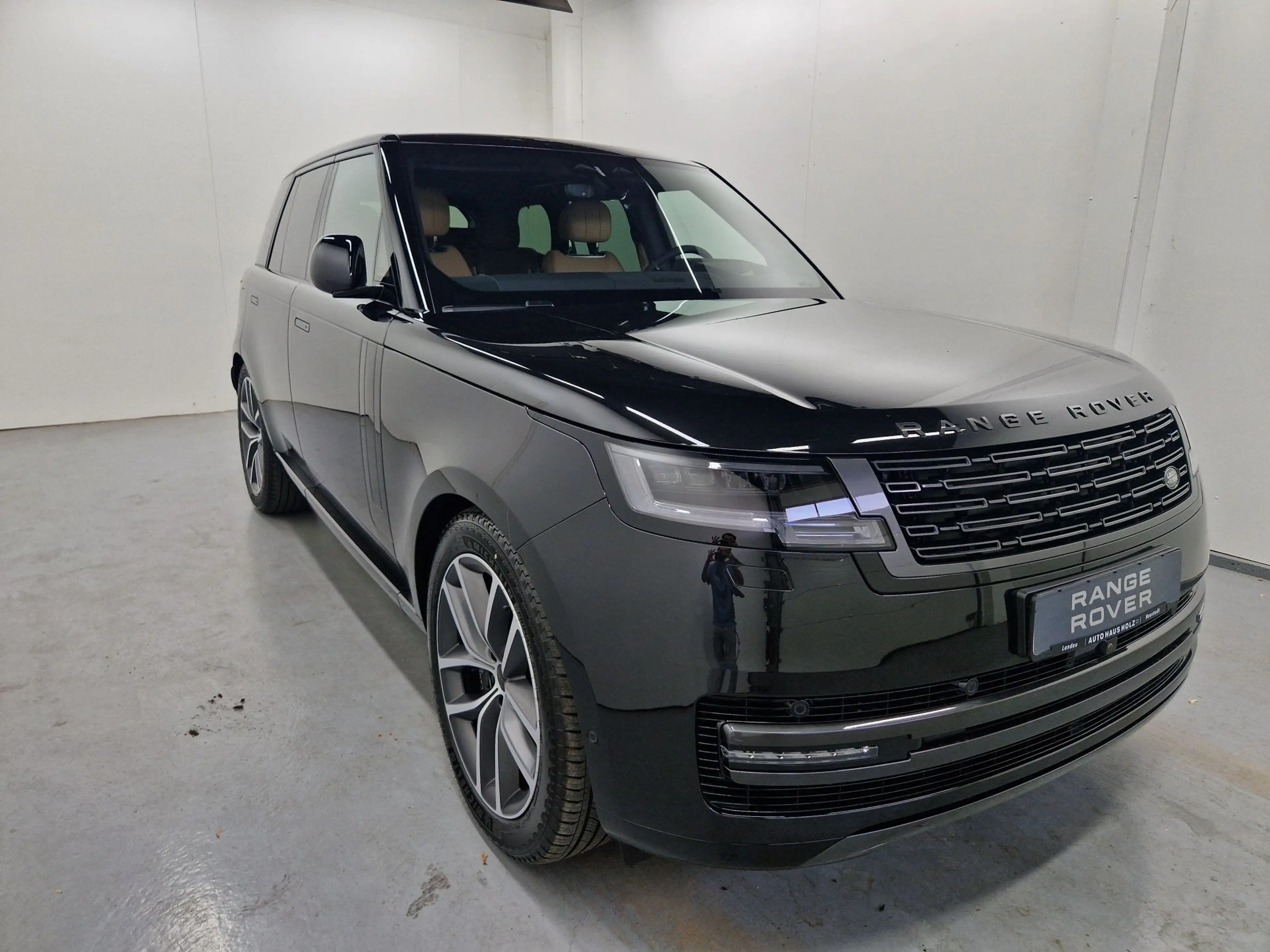 Land Rover Range Rover SWB D350 HSE Komfort Pano — photo 5