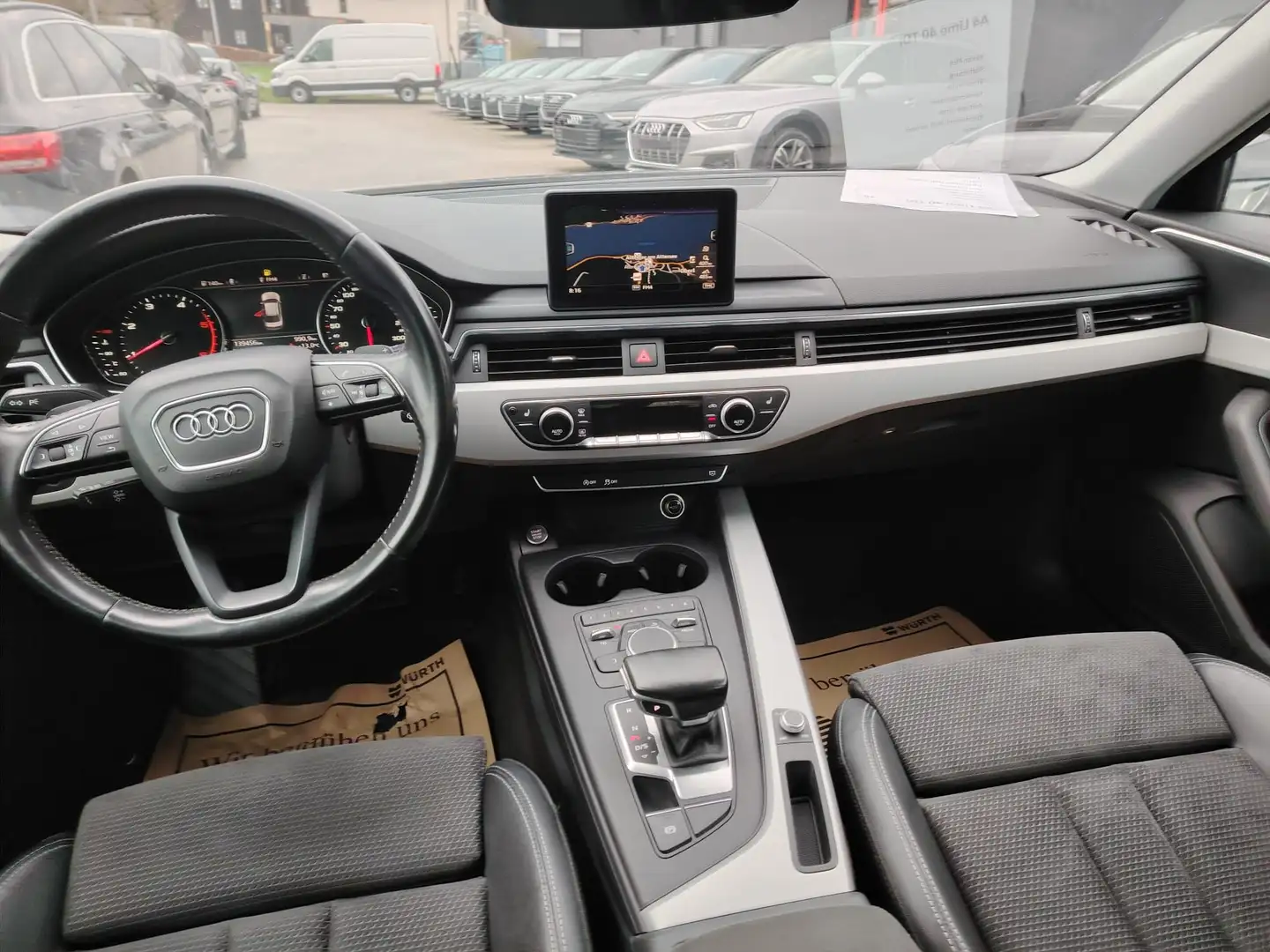 Audi A4 Limo Navi,Leder Alcantara Sportsitze,LED,Xenon Silber - 1