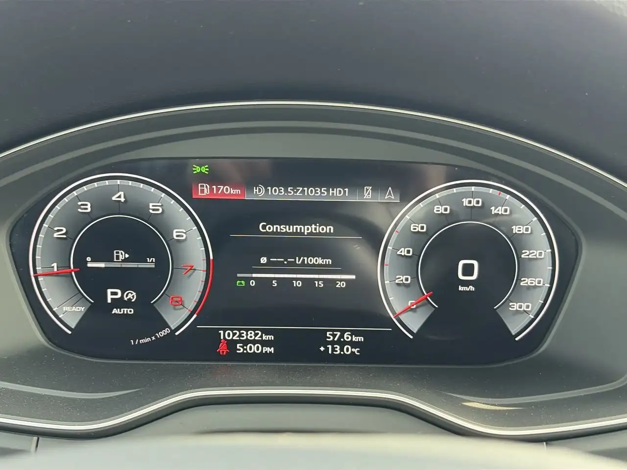 Audi Q5 снимка Audi Q5