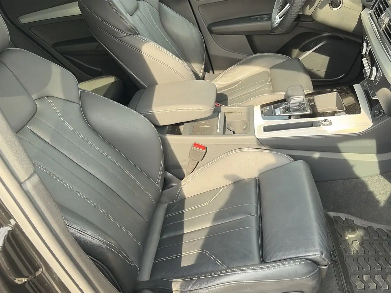 Audi Q5 снимка Audi Q5