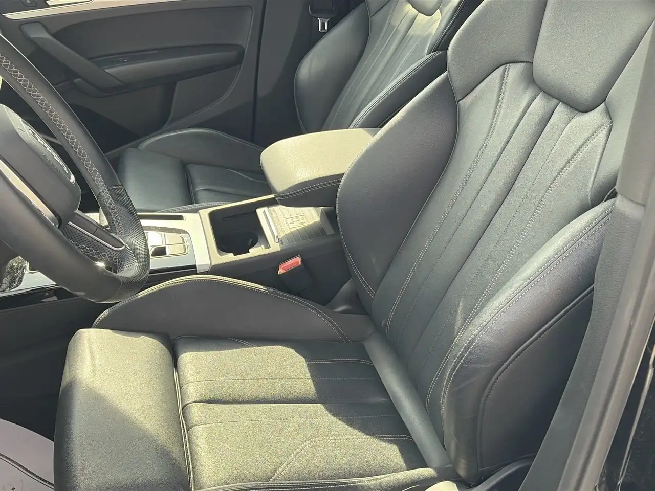 Audi Q5 снимка Audi Q5