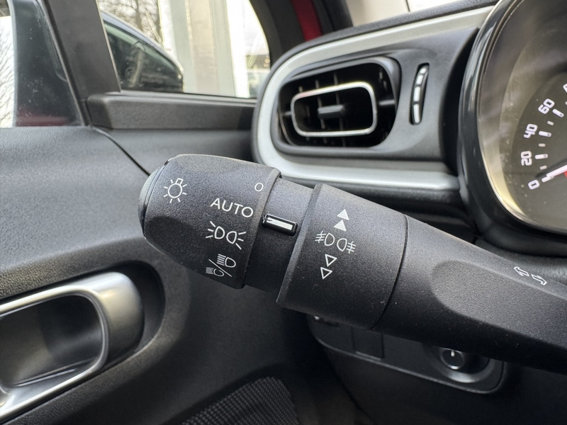 Citroen C3 1.2 PT Shine | AUT | KEY LESS | APPLE CARPLAY | — photo 14