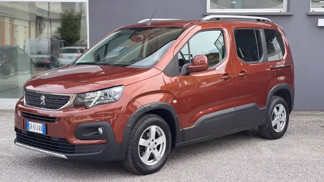Peugeot Rifter Rifter 1.5 bluehdi Active 100cv